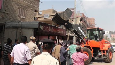 تنفيذ 70 إزالة فورية وضبط 52 بائع متجول في حملة بالقليوبية