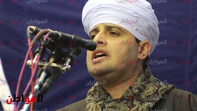 صور .. محمد ياسين التهامي يستهل الليلة اليتيمة في الحسين قبل والده