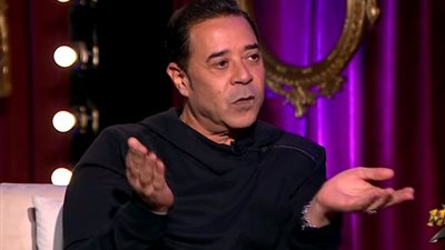 فيديو| مدحت صالح: ابني بيحب عمرو دياب اكتر مني