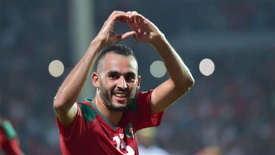 خالد بوطيب يصل إلى القاهرة تمهيدا للتوقيع للزمالك 