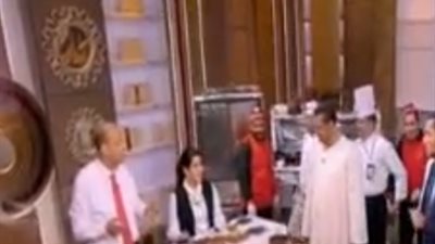 فيديو.. أيتن عامر تأكل 