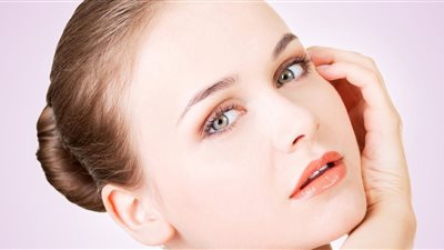 حافظي عليها نضرة .. 5 أشياء لا تقومي بفعلها لبشرة صحية