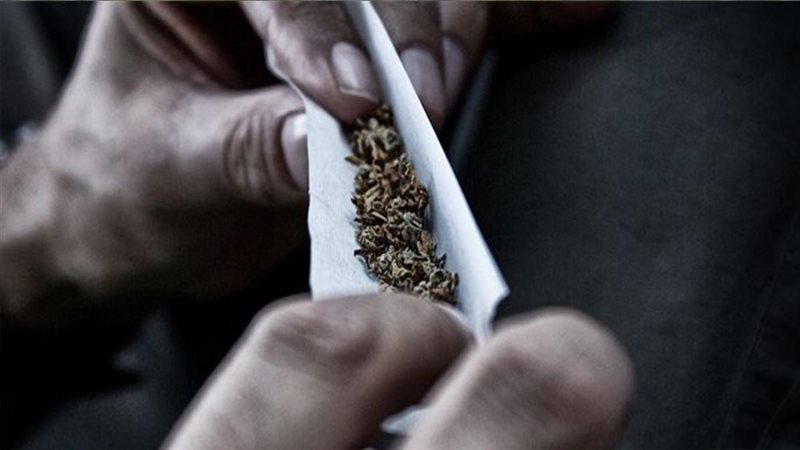 ضبط عاطل يتاجر في