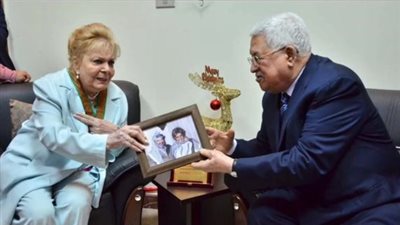 فيديو| ملكة يناير 2019.. نادية لطفي تعلق على منحها وسام نجمة القدس