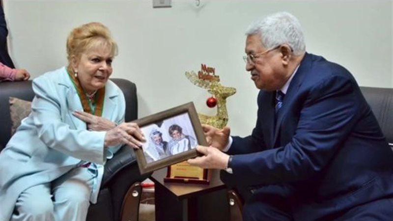 نادية لطفي تعلق على
