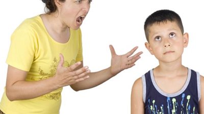 أثناء تأديبه.. أم تقتل طفلها فى الشرقية