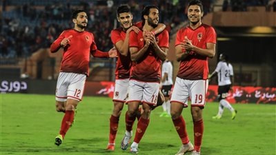 مروان محسن يعود لتشكيل الأهلي الأساسي أمام فيتا كلوب