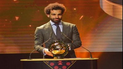 ليفربول يحتفل بمحمد صلاح بعد فوزه بجائزة افضل لاعب في افريقيا 2018