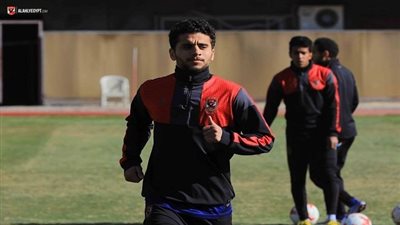 بعد 74 دقيقة.. الصليبي يُنهي طموحات محمد محمود مع الأهلي    