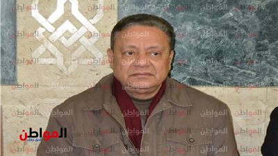 صور| كرم جبر يقدم العزاء في عزاء والدة جمال الشاعر 