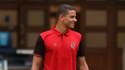 ثلاثي الأهلي يخضعون لتدريبات تأهيلية