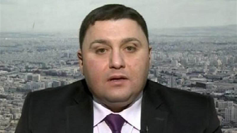 عبد القادر عزوز 