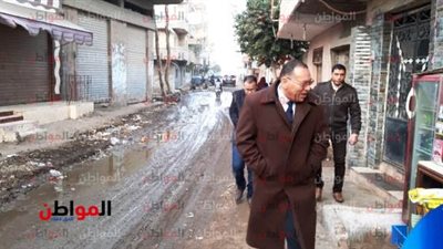 صور.. محافظ الشرقية يفاجئ قرية ميت أبو علي بالزقازيق