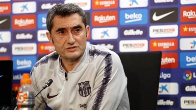  فالفيردي عن إمكانية تعاقد برشلونة مع مهاجم: فترة الانتقالات مازالت مفتوحة