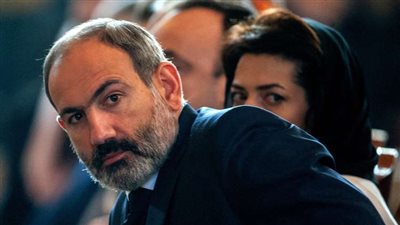 بعد توليه منصب رئيس الوزراء الأرميني.. هكذا هنأ بوتين السياسي نيكول باشينيان