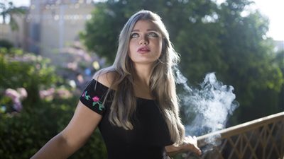 شقيقة ياسمين الخطيب تصدم خالد يوسف بهذه الدعوة 