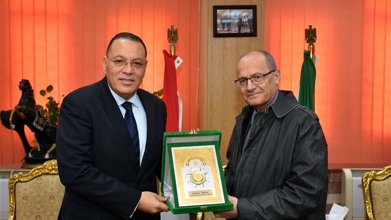 سكرتير اتحاد فرنسي