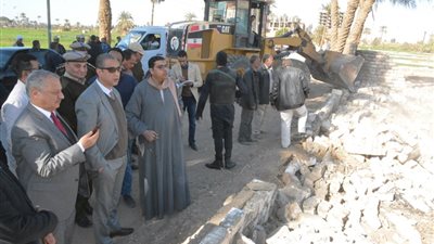 الأنصاري يقود حملة إزالات على أملاك الدولة في سوهاج