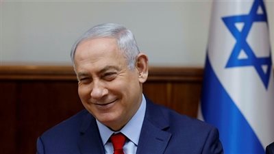 قائد عسكري إيراني يقصف جبهة نتنياهو 