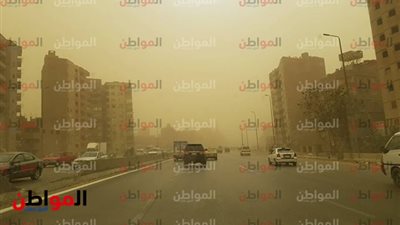 صور.. خلو الطريق الدائرى بسبب العاصفة الترابية 