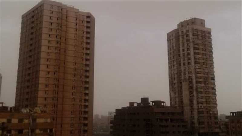 عاصفة رملية 