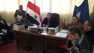 محمد نوار يوجه بسرعة حل مشاكل الحائزين بالجمعيات الزراعية بدمنهور