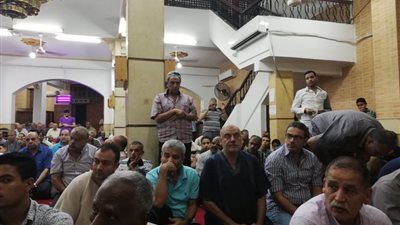 صور.. وكيل أوقاف سوهاج: جميع المساجد التزمت بمضمون خطبة الجمعة اليوم