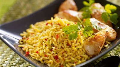 فيديو| الشيف شربيني يقدم طريقة عمل أرز بالزعفران والخضار المشوي