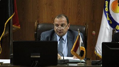 رئيس جامعة بنى سويف: العام الماضي تم تحسين الوضع المالي بمنظومة المكافأة المالية 