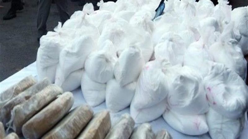 عاطلين بحوزتهما هيروين