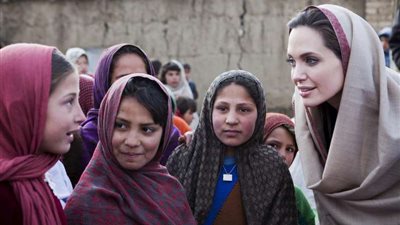   ترشيح الفنانة العالمية أنجلينا جولى لتجسيد دور ملكة مصرية 