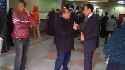 صور| وكيل وزارة الصحة يتفقد مركز القلب في سوهاج