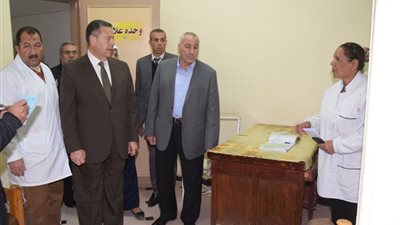 إحالة عدد من الأطباء  بمستشفى ناصر العام ببني سويف للتحقيق لهذا السبب 