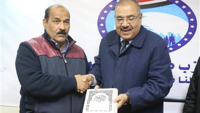 صور.. مستقبل وطن يكرم معلمي مبادرة مطروح بلا دروس خصوصية