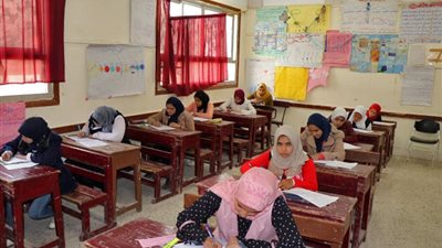 92 ألف طالب يؤدون امتحانات الشهادة الاعدادية 2019 بالبحيرة