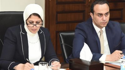 وزيرا الصحة والمالية يترأسان الإجتماع الأول لهيئات التأمين الصحي الشامل الجديد 