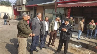فيديو وصور.. اندلاع حريق بمحل في ممر الراعي الصالح بشبرا دون إصابات