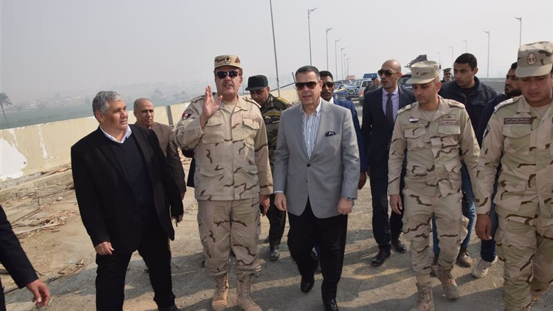 محور عدلي منصور