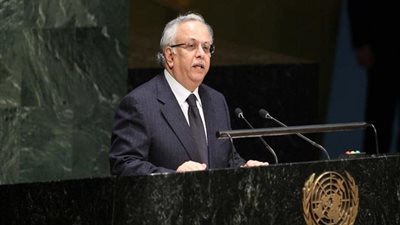 السعودية تطالب برحيل القوات الإيرانية من سوريا 