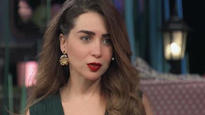 إطلالة جديدة للفنانة مى عز الدين تجعلها تغلق تعليقات انستجرام 