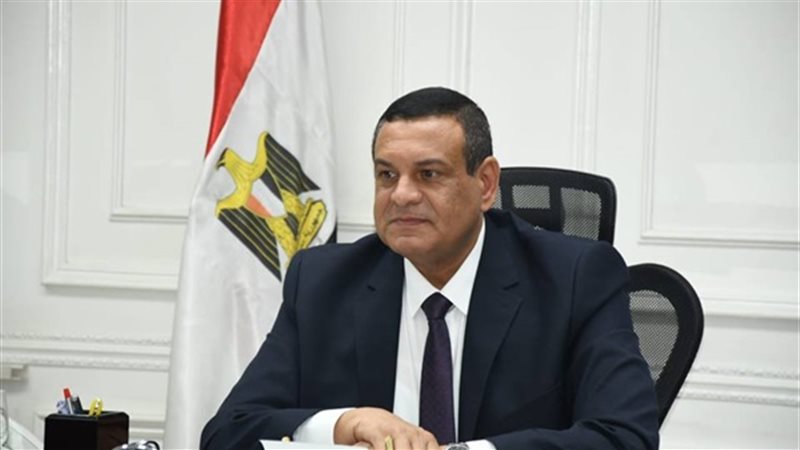 اللواء هشام آمنة