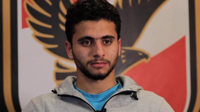  محمد محمود يغادر المستشفي بعد عملية الرباط الصليبي