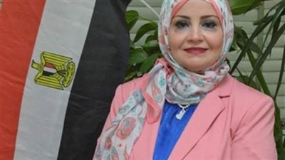 الليلة.. أمل منصور تناقش ظاهرة العنوسة في 