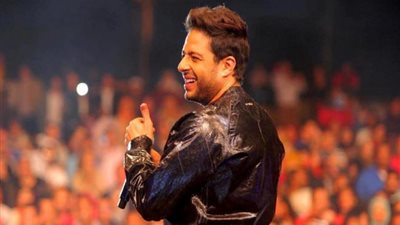 فيديو.. كلمات اغنية كفاية حلول وسط من البوم محمد حماقي 2019