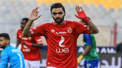بعد 30 دقيقة.. الأهلي يتفوق بهدفين أمام المقاصة