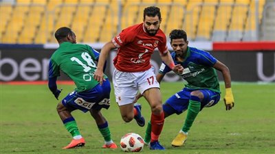 الأهلي يتفوق على المقاصة بثنائية في الشوط الأول 