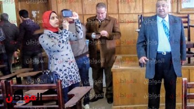 صور| احتفالا بـ يوم البيئة العالمي .. حملة نظافة بجامعة دمنهور   