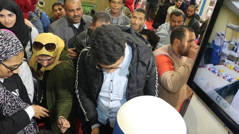 إقبال جمهور معرض
