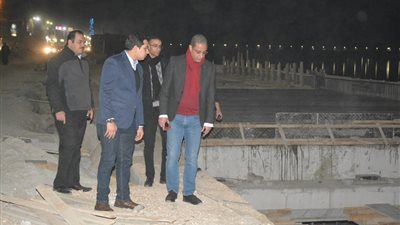 محافظ سوهاج يتفقد أعمال إنشاءات مشروع توسعة الكورنيش الغربي