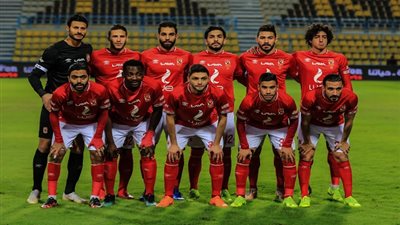أساسيو الأهلي يخوضون تدريبات بدنية في الجيم